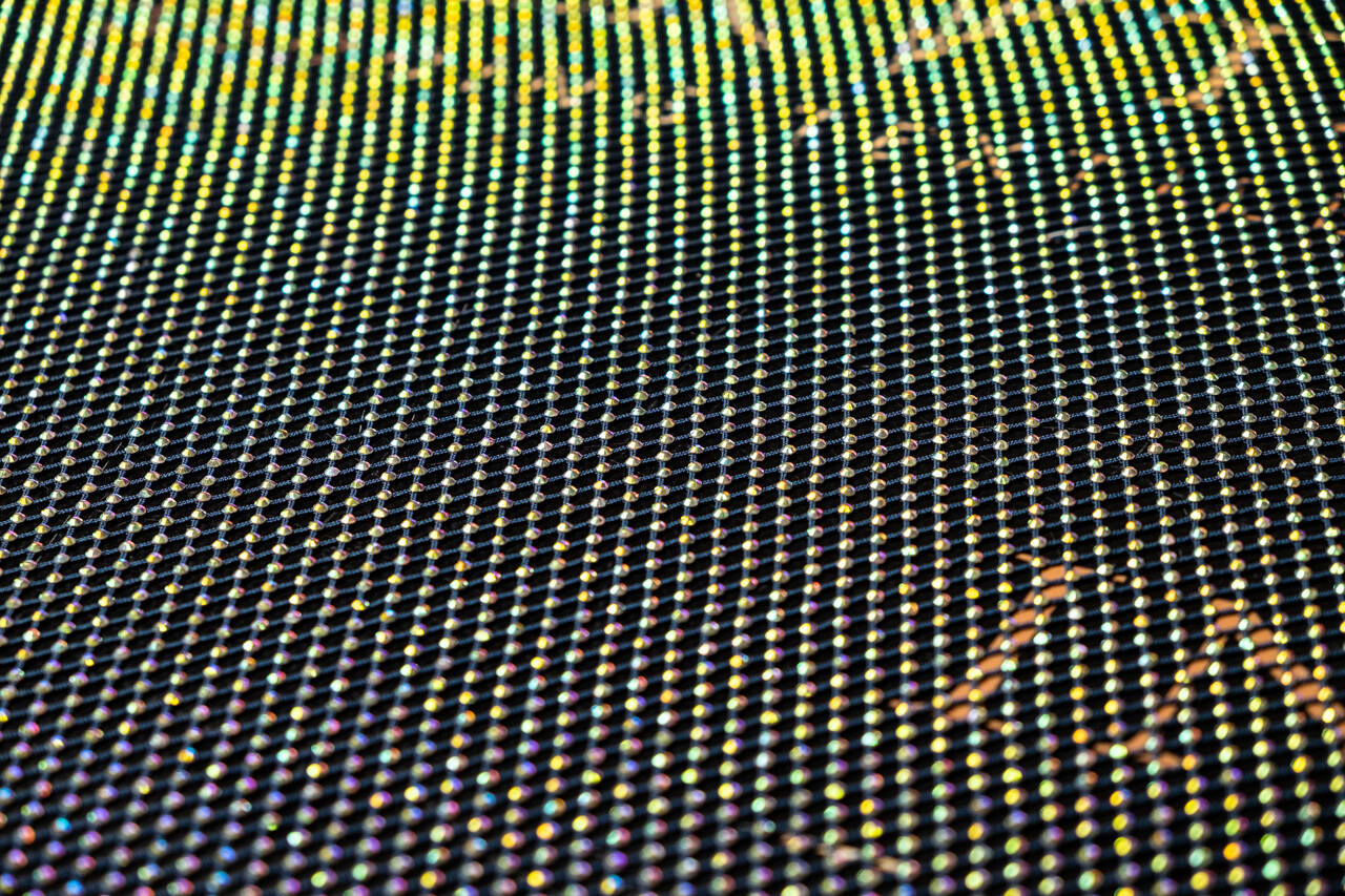 plastic and resilient mesh half width 327365